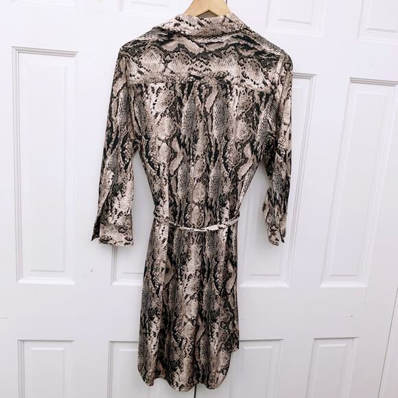 L'Agence Addison Python-Print Belted Shirtdress - Picture 12 of 12